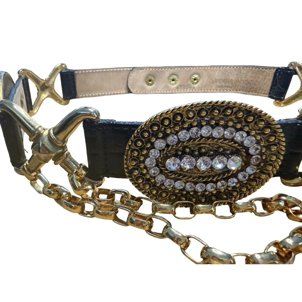 STREETS AHEAD 80S VTG WIDE LEATHER CRYSTAL GOLD CHAIN‎ MEDALLION BELT SML RUNWAY
